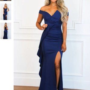 NWT Bella and bloom formal dress